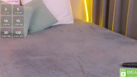 Amalia online show from December 14, 8:04 pm