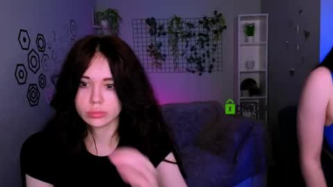 Amalia online show from May 17, 7:12 pm