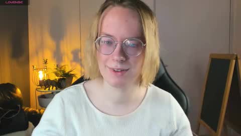 Hi im Amanda online show from October 30, 9:54 am