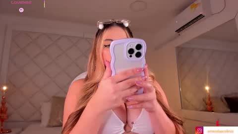 Snapshot of amanda_colin chatting on September 14, 12:35 am Amanda online show from September 14, 12:35 am