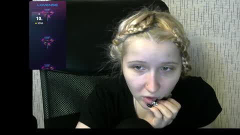 Amanda online show from February 18, 9:20 pm
