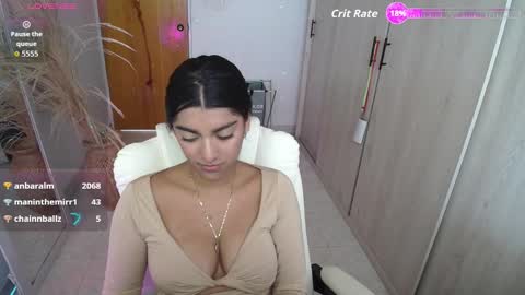 amara_silk online show from November 19, 5:01 pm