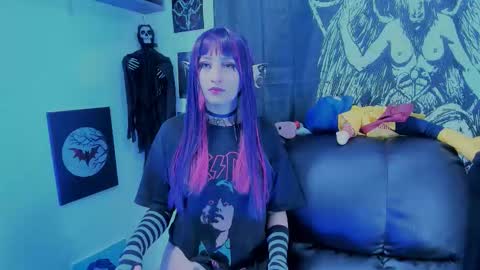 Snapshot of amaracooper2 chatting on September 18, 12:53 pm amaracooper2 online show from September 18, 12:53 pm