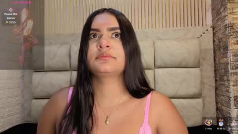 amarahanks_ online show from December 5, 10:18 pm