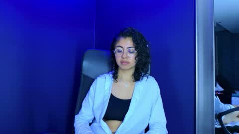 Emily online show from November 3, 12:17 pm