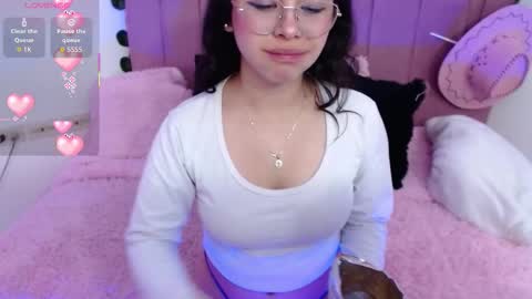 Criss online show from December 4, 1:27 am