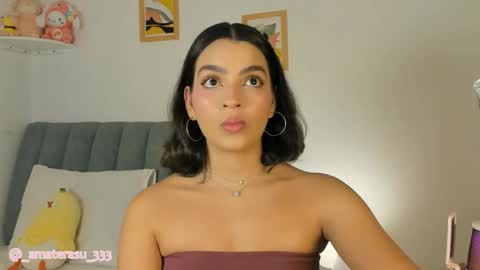  Mar  independent model  online show from April 18, 12:12 am