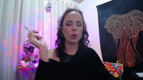 Snapshot of amatista_riveera chatting on January 6, 10:58 pm Amatista  Next stream 9 DEC 1 PM COLOMBIAN TIME  miss u and love u online show from January 6, 10:58 pm