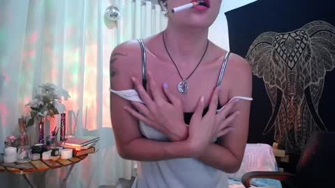 Snapshot of amatista_riveera chatting on January 29, 11:35 pm Amatista  Next stream 9 DEC 1 PM COLOMBIAN TIME  miss u and love u online show from January 29, 11:35 pm