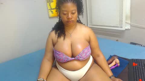 amazingshazz online show from April 28, 7:23 am