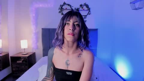 ambar_gh1 online show from November 17, 7:27 pm