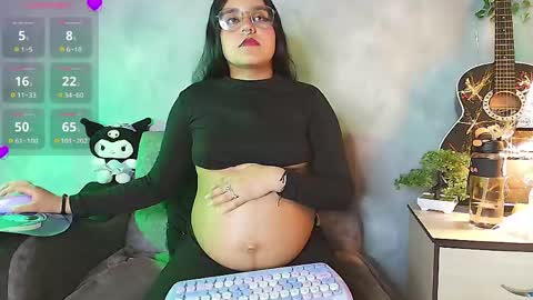 ambardevon_x online show from May 30, 2:10 am