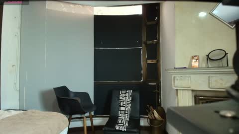 Ambar Ross online show from February 8, 7:05 pm