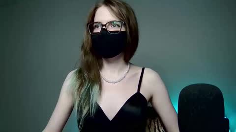 Amber non-nude model online show from October 30, 1:39 am