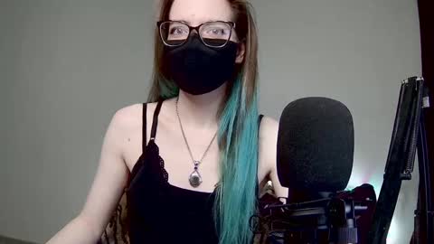 Amber non-nude model online show from February 2, 9:02 pm