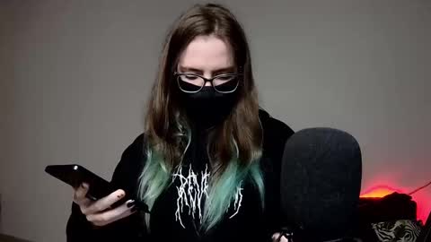 Amber non-nude model online show from September 27, 11:24 pm