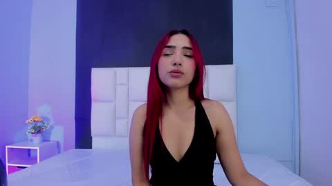 Amber Baker  online show from January 3, 1:35 pm