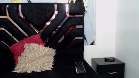 amber online show from May 24, 5:08 pm