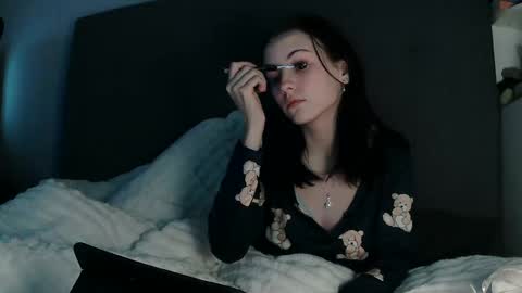 AmberIsPurple online show from February 7, 7:49 pm