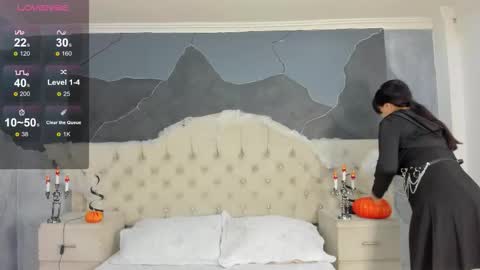 Amber Grey online show from October 19, 1:05 pm