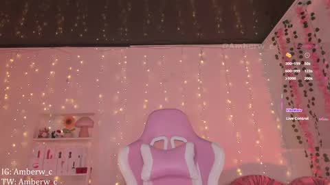 IG - TW Amberw c online show from September 28, 2:09 am