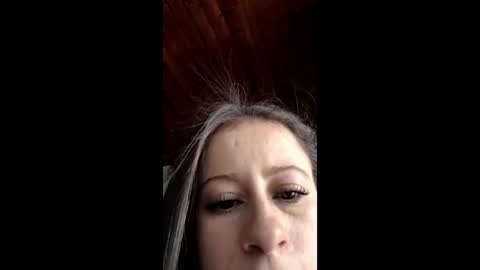 amelia online show from April 3, 9:55 pm