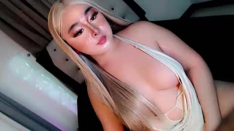 amelia_nicole08 online show from September 22, 8:07 am