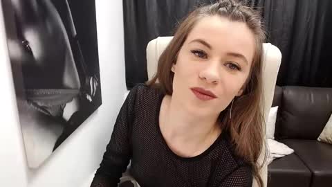 Amelia online show from January 22, 8:40 am