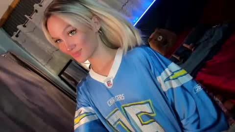 amelinckx online show from February 23, 7:49 pm