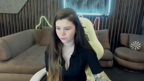 Snapshot of amellymillyy chatting on September 20, 12:41 pm amellymillyy online show from September 20, 12:41 pm