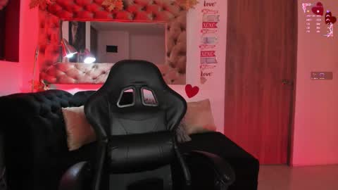          online show from February 25, 1:47 pm