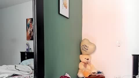 Lucian online show from February 14, 5:15 pm