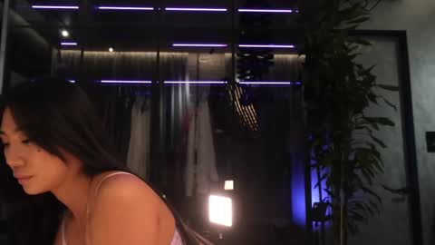 Ami online show from March 2, 3:02 am