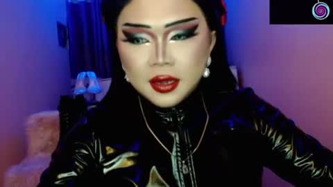 Queen Mireska online show from June 24, 4:47 pm