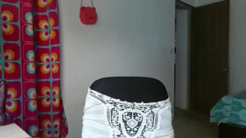 amitlu_ online show from September 25, 8:38 pm