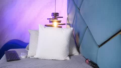 ammy durand online show from February 12, 7:28 pm