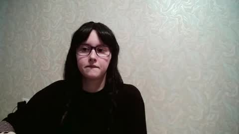 Amomira honeyx online show from March 29, 1:46 pm