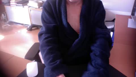 Amor2200 online show from April 4, 9:38 am