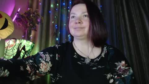 amorelara online show from May 19, 5:47 am