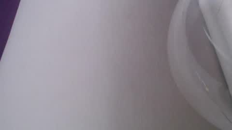 Snapshot of amoremeoww chatting on February 14, 7:28 am miss unforgettable online show from February 14, 7:28 am