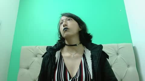 amoremerchmar online show from July 1, 3:59 am