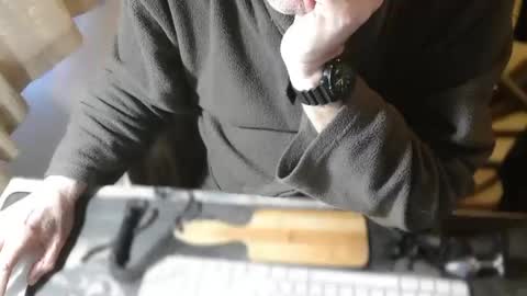 amslave4f online show from March 4, 10:01 am