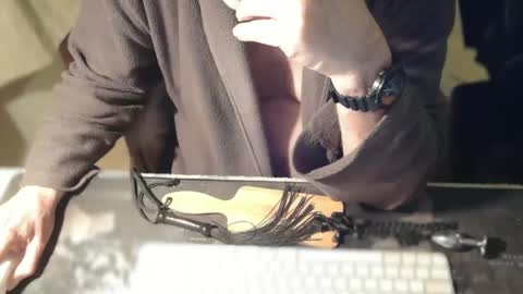 amslave4f online show from January 5, 11:08 pm