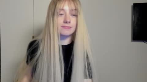 amy1_1 online show from October 11, 7:28 pm