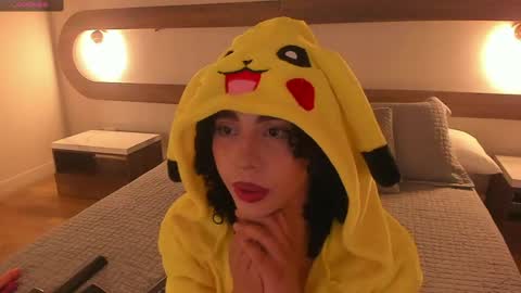 Amy online show from May 17, 7:34 pm