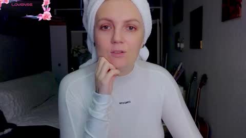 Amy online show from October 23, 9:22 am