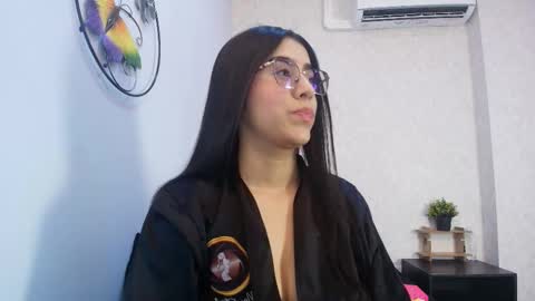 Snapshot of amy__wats0n chatting on October 14, 7:39 pm amy__wats0n online show from October 14, 7:39 pm