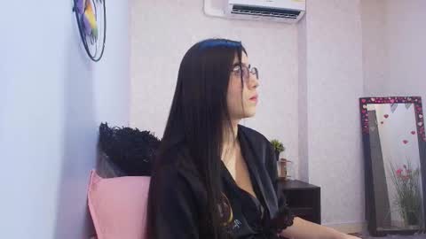Snapshot of amy__wats0n chatting on October 21, 7:17 pm amy__wats0n online show from October 21, 7:17 pm