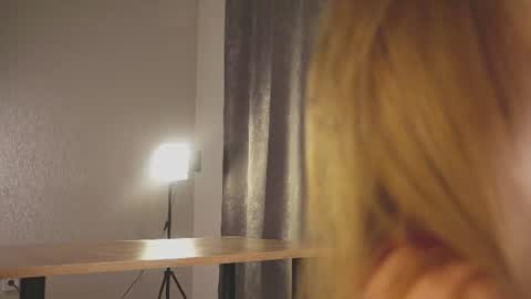 amy_boo_mimi online show from August 5, 6:49 pm