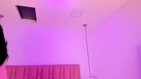 Aleja   online show from January 6, 3:21 am